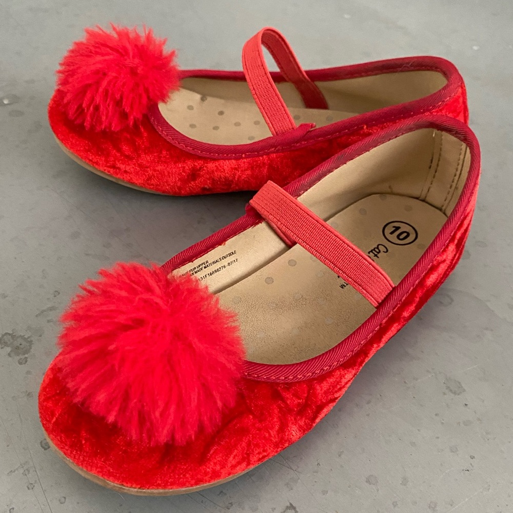 Cat and Jack, girls, red Mary Jane shoe. Pom-Pom